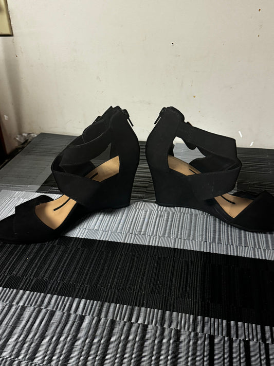 Black wedge flats